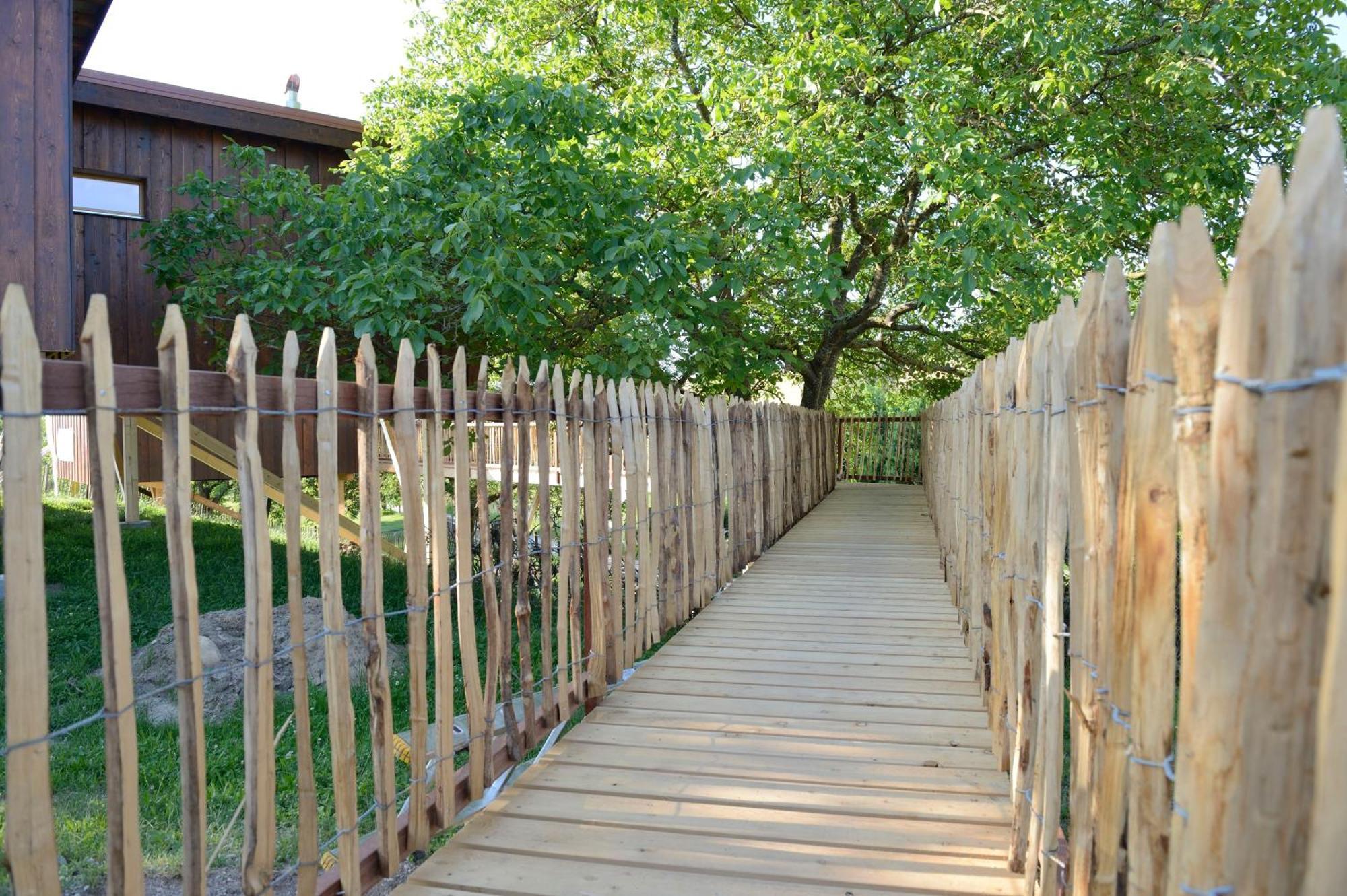 Cabane Dans Les Arbres / Swin-Golf De Cremin Exterior foto