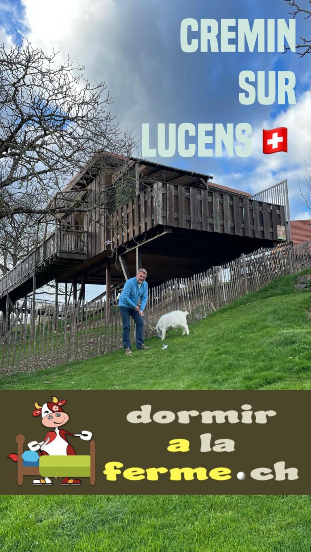 Cabane Dans Les Arbres / Swin-Golf De Cremin Exterior foto