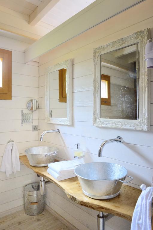 Cabane Dans Les Arbres / Swin-Golf De Cremin Zimmer foto